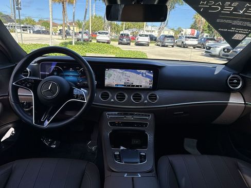 Used 2022 Mercedes-Benz E 350 Sedan w/ Driver Assistance Package image 15