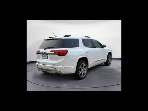 Used 2017 GMC Acadia Denali w/ Technology Package image 6