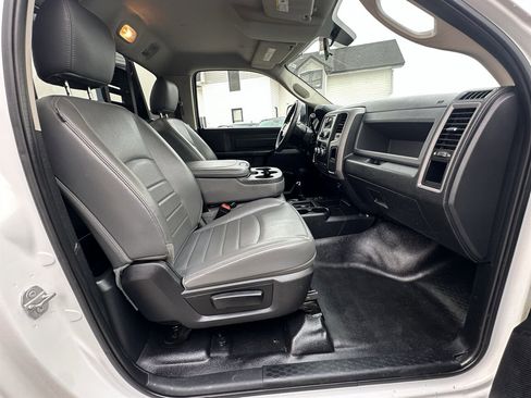 Used 2017 RAM 2500 Tradesman w/ Cold Weather Group image 14