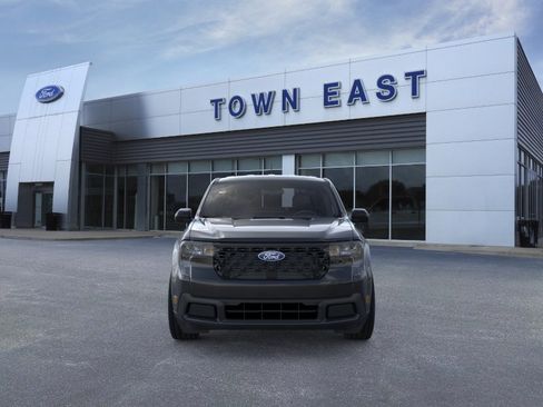 New 2026 Ford Maverick XLT w/ XLT Luxury Package FWD image 6