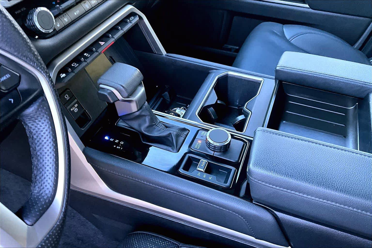 Certified 2025 Toyota Tundra Limited AWD/4WD image 15
