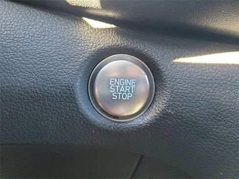 Used 2023 Hyundai Santa Fe SEL image 26