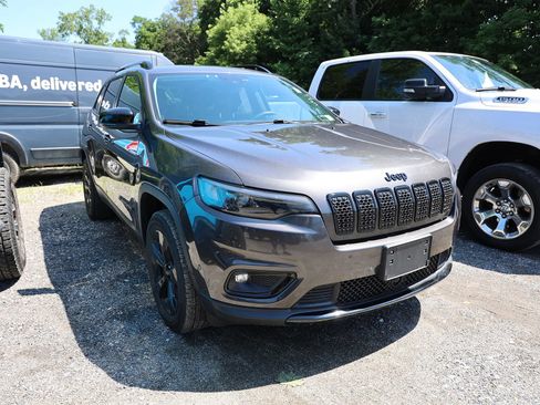 Used 2023 Jeep Cherokee Altitude Lux w/ Lux Elite Package AWD/4WD image 1