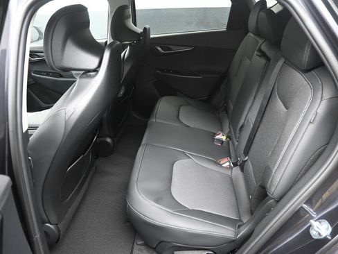 New 2025 Kia EV6 Light w/ Light LR Technology Package AWD/4WD image 13
