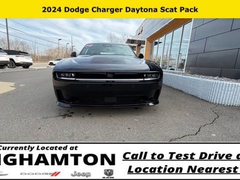 Used 2024 Dodge Charger R/T Scat Pack w/ Plus Group image 3