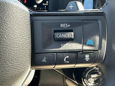 Used 2026 Nissan Pathfinder SL AWD/4WD image 13