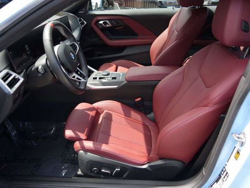 Used 2025 BMW M240i xDrive Coupe w/ Premium Package AWD/4WD image 9