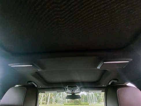 Used 2020 BMW 750i xDrive w/ Executive Package image 28