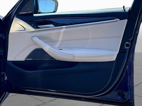 Certified 2023 BMW 530i w/ Premium Package RWD image 23