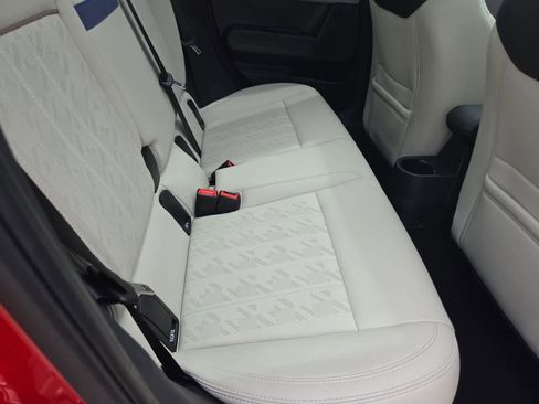 Used 2025 MINI Cooper 4-Door Hardtop FWD image 19