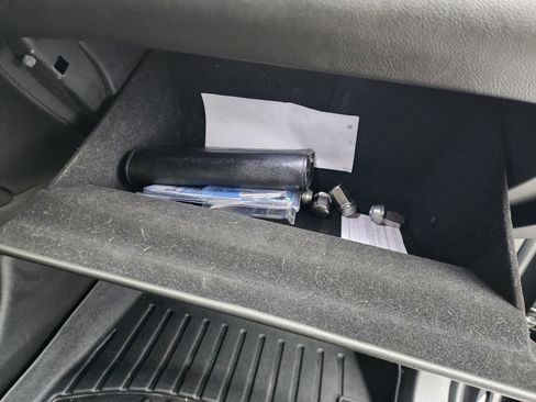 Used 2017 Cadillac XT5 Luxury w/ Driver Awareness Package image 21