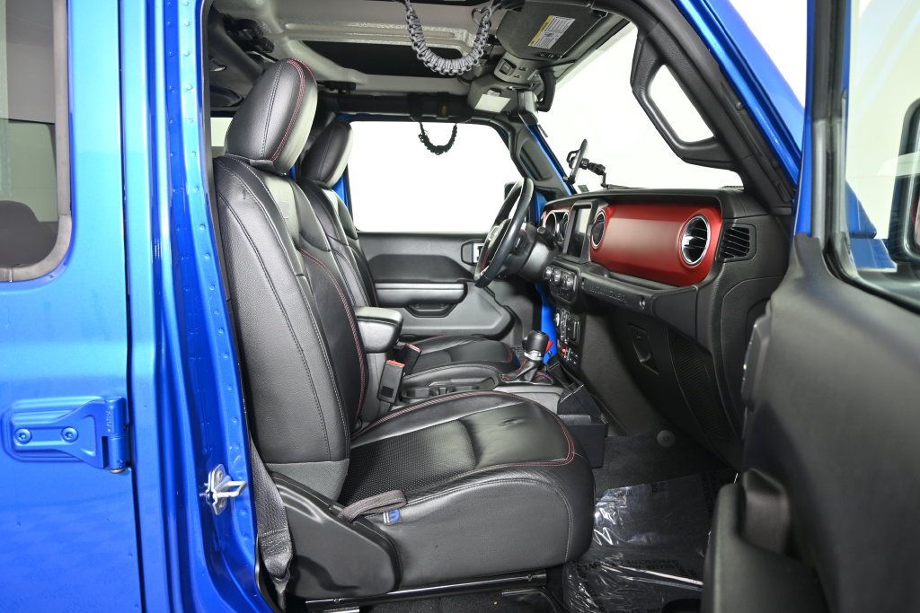 Used 2021 Jeep Wrangler Unlimited Rubicon AWD/4WD image 13