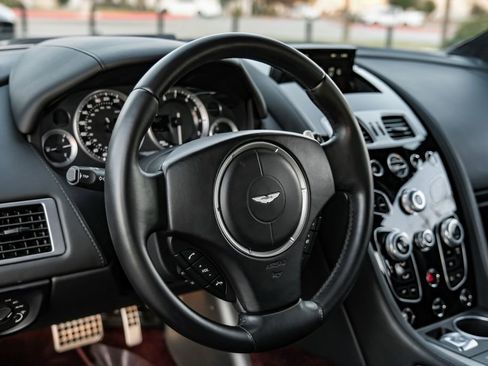 Used 2016 Aston Martin Rapide S image 14