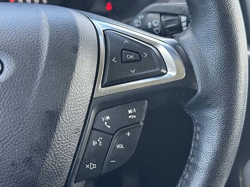 Certified 2023 Ford Edge SEL image 19