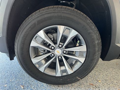 New 2026 Chevrolet Equinox LT FWD image 29