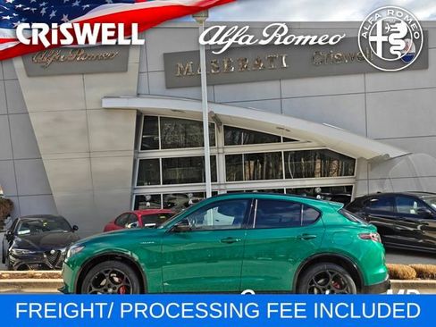 New 2026 Alfa Romeo Stelvio Sprint image 7