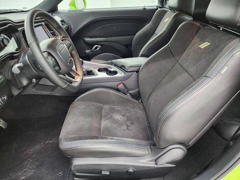 Used 2023 Dodge Challenger R/T Scat Pack RWD image 8