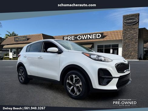 Used 2022 Kia Sportage LX FWD image 1