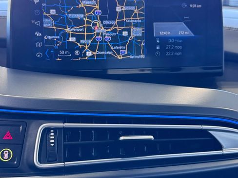 Used 2015 BMW i8 image 24