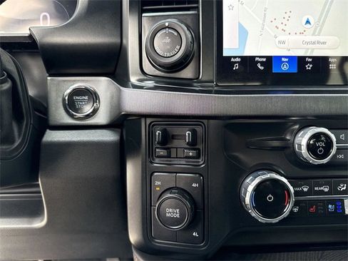 Certified 2023 Ford F450 Platinum w/ FX4 Off-Road Package image 26