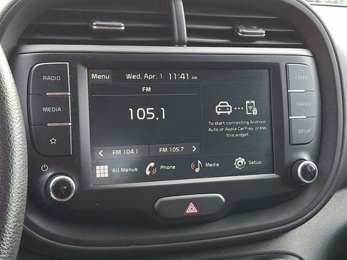 Used 2024 Kia Soul LX FWD image 16