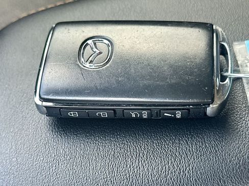 Used 2024 MAZDA CX-90 3.3 Turbo w/ Preferred Package AWD/4WD image 28
