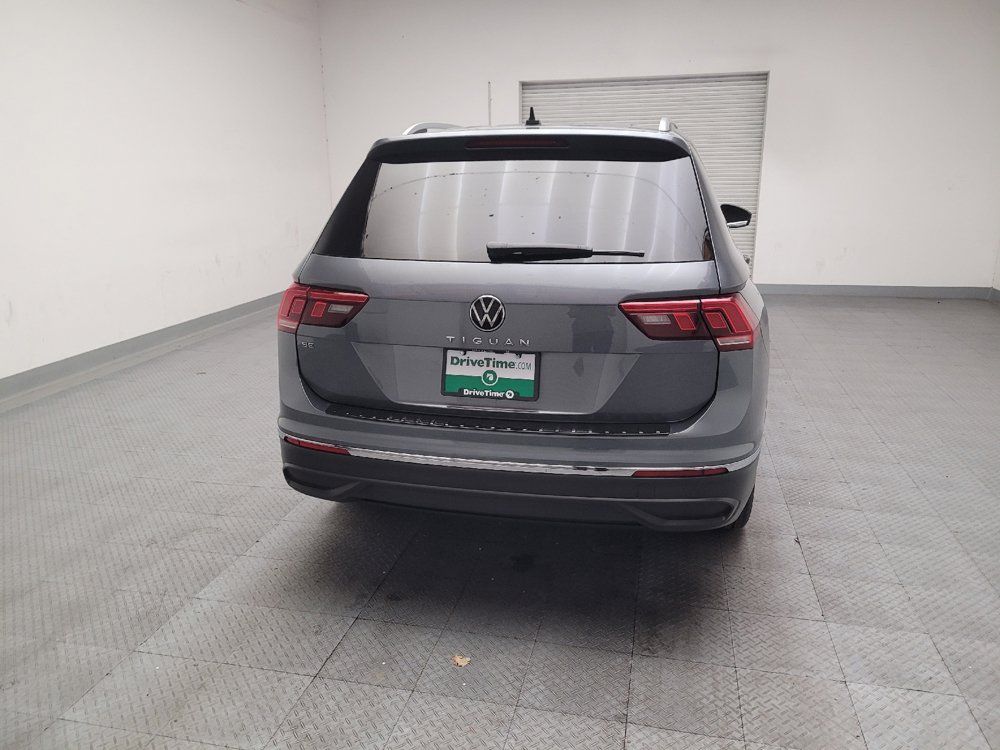 Used 2023 Volkswagen Tiguan SE FWD image 7