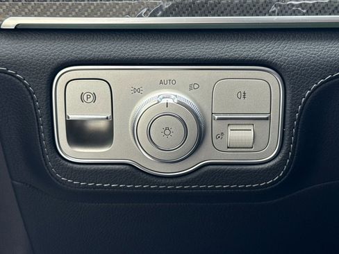 New 2026 Mercedes-Benz GLE 53 AMG 4MATIC Coupe image 17