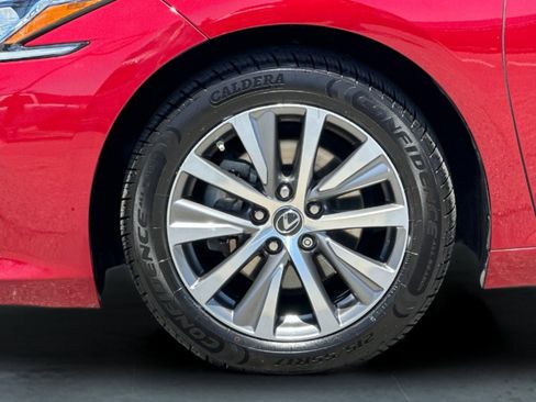 Used 2019 Lexus ES 350 w/ Premium Package FWD image 24