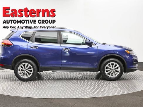 Used 2020 Nissan Rogue SV AWD/4WD image 4