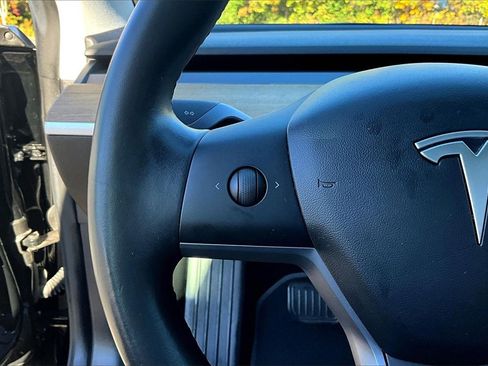 Used 2019 Tesla Model 3 Long Range image 10