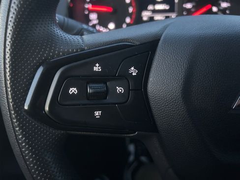 Used 2024 Chevrolet Trax LS image 17