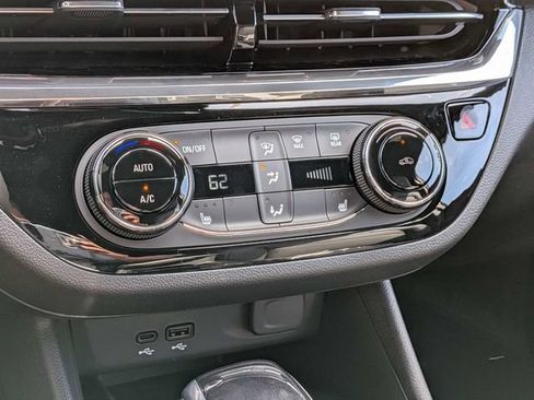 New 2026 Buick Envista Sport Touring w/ Convenience I Package FWD image 21