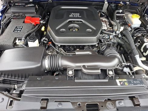 Used 2018 Jeep Wrangler Sport image 27