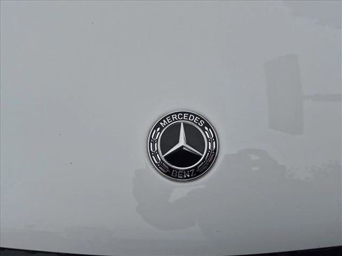 Used 2020 Mercedes-Benz GLC 300 4MATIC Coupe image 16