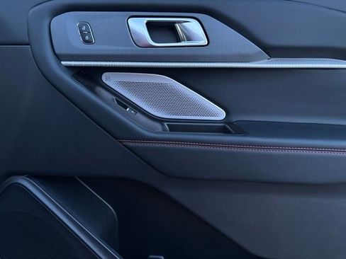 New 2026 Ford Explorer ST w/ Sun And Sound Package image 22