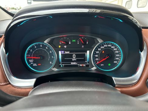 Used 2019 Chevrolet Traverse High Country w/ LPO, 'HIT The Road' Package AWD/4WD image 29