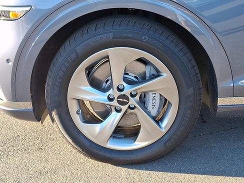 Used 2026 Genesis GV70 2.5T Advanced image 28