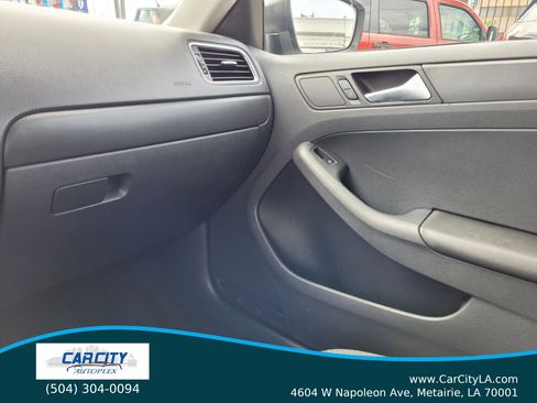 Used 2013 Volkswagen Jetta S FWD image 8