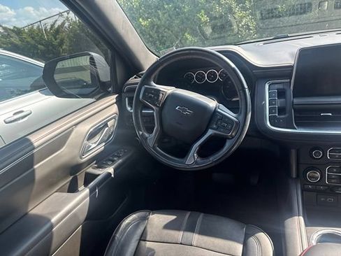 Used 2021 Chevrolet Tahoe RST w/ Luxury Package AWD/4WD image 20
