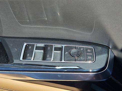 New 2026 Cadillac Escalade Luxury w/ Touring Package image 21