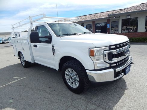 Used 2021 Ford F250 XL w/ STX Appearance Package image 10