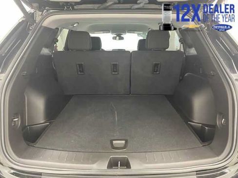 Used 2024 Chevrolet Blazer LT w/ Blazer LT Plus Package AWD/4WD image 12