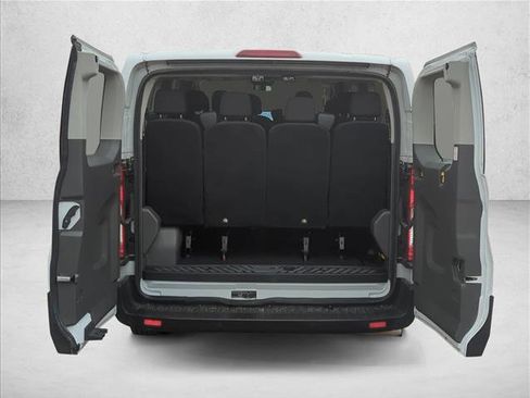 Used 2023 Ford Transit 350 XLT image 9