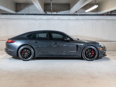 Certified 2020 Porsche Panamera 4S AWD/4WD image 8