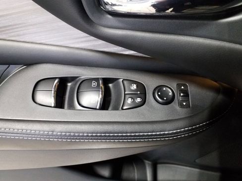 Used 2018 Nissan Murano Platinum image 13