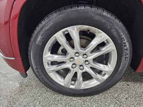 Used 2018 Chevrolet Traverse High Country w/ LPO, 'HIT The Road' Package image 8