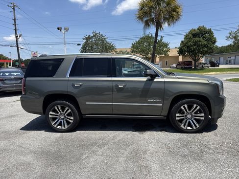 Used 2017 GMC Yukon Denali w/ Open Road Package RWD image 6