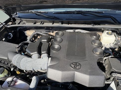 Used 2024 Toyota 4Runner SR5 image 41