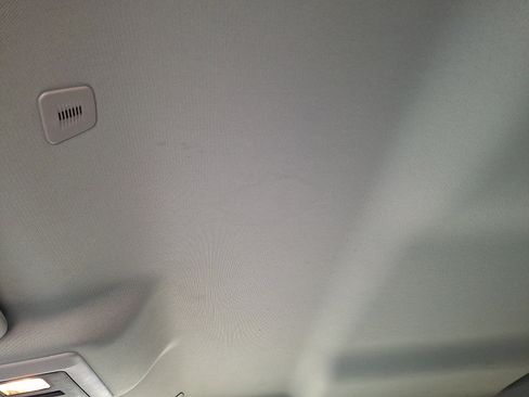 Used 2018 RAM 2500 Tradesman w/ Chrome Appearance Group image 21